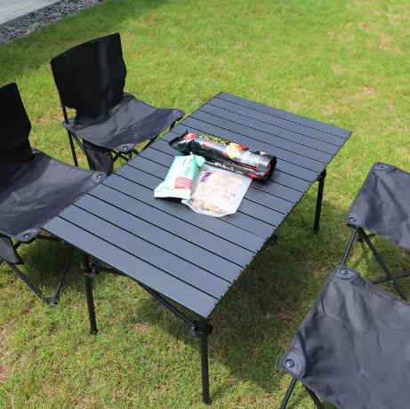Ensemble Table & 4 Chaises de Camping Pliantes